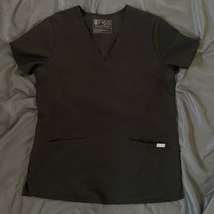 Figs scrub top